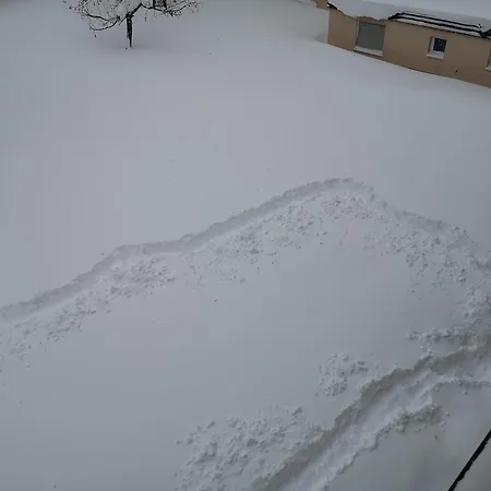 2,5 Zi Dischma 20 Tinzenblick アパート