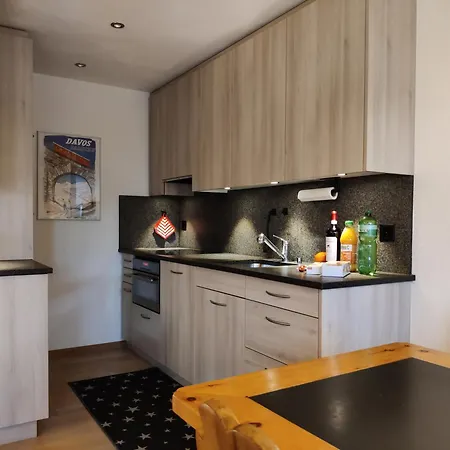 2,5 Zi Dischma 20 Tinzenblick * Давос
