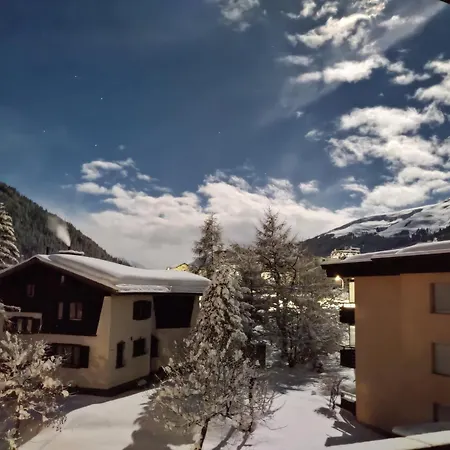 2,5 Zi Dischma 20 Tinzenblick 公寓